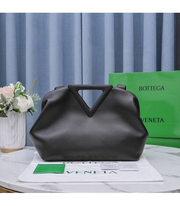 Bottega Veneta Black Original Calfskin 31cm Point Top Handle Bag