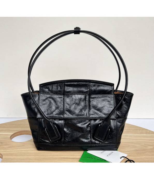 Bottega Veneta Black Original Oil Wax Calfskin Leather Arco Small Top Handle Bag