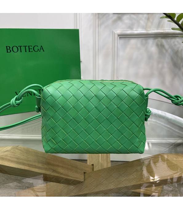 Bottega Veneta Loop Green Original Calfskin Leather Medium Crossbody Bag