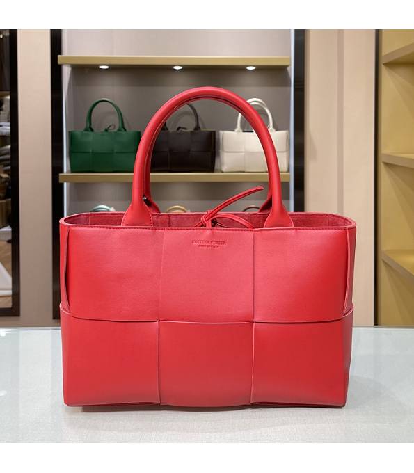 Bottega Veneta Red Original Calfskin Leather Arco 35cm Tote Bag