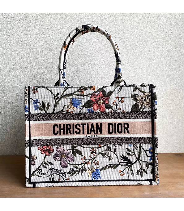 Christian Dior White Flower Embroidery Canvas 37cm Book Tote Bag