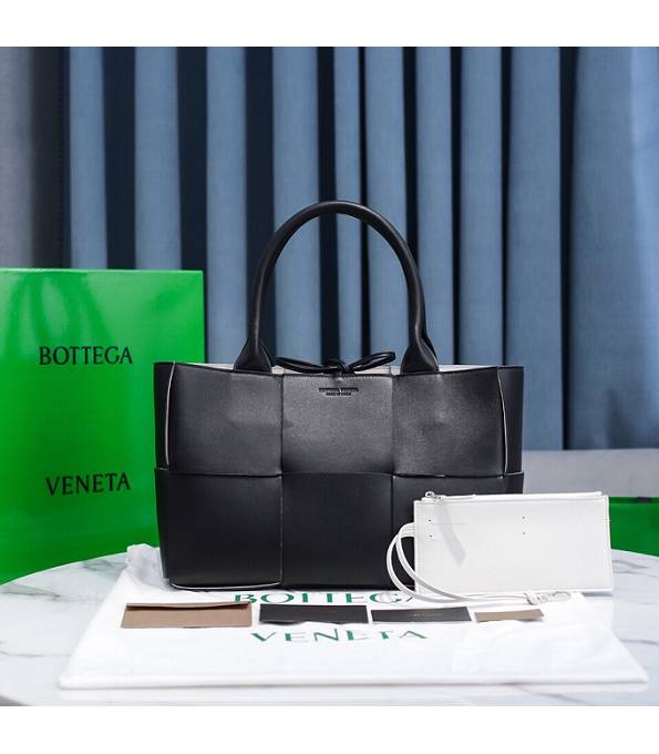 Bottega Veneta Black Original Calfskin Leather Arco 35cm Tote Bag