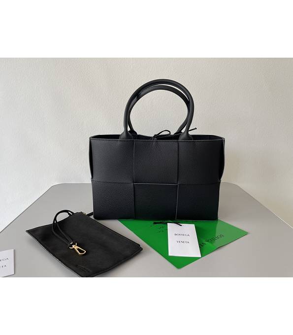 Bottega Veneta Black Original Litchi Veins Calfskin Leather Arco 30cm Tote Bag