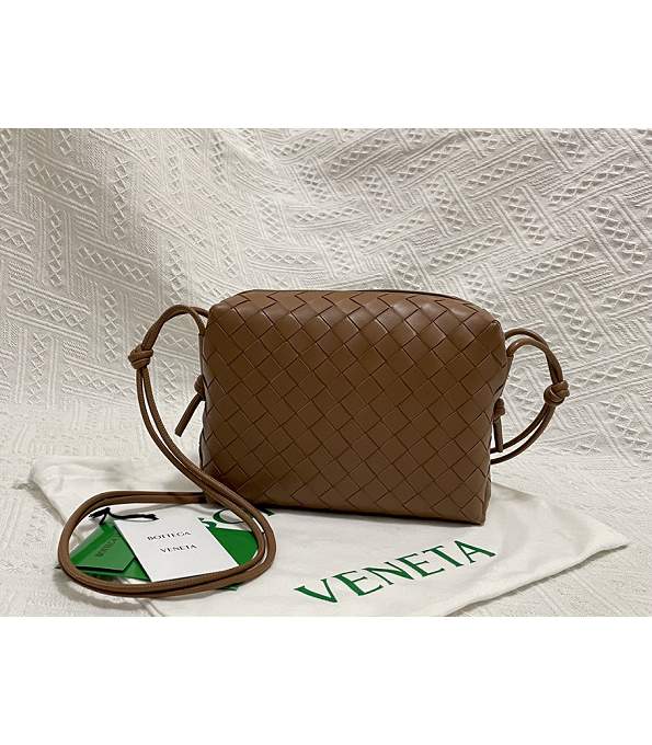 Bottega Veneta Brown Original Intrecciato Calfskin Leather Small Loop Camera Bag