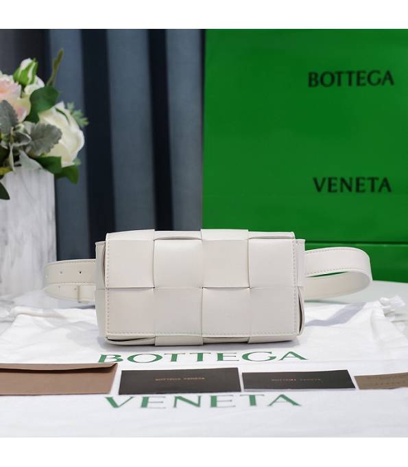 Bottega Veneta Cassette White Original Lambskin Leather Belt Bag