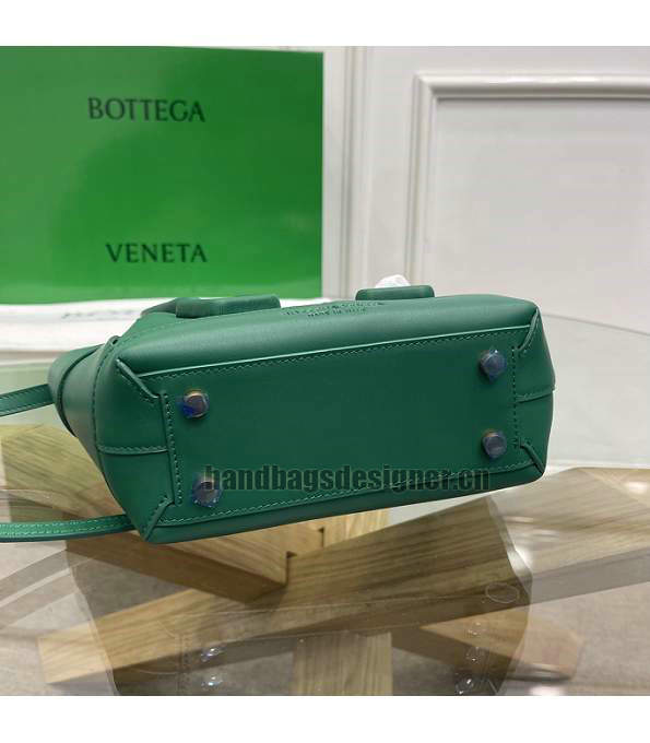 Bottega Veneta Green Original Plain Calfskin Leather Arco Mini Top Handle Bag With Detachable Strap-3