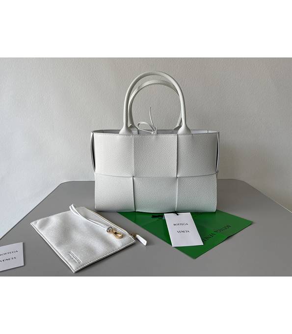 Bottega Veneta White Original Litchi Veins Calfskin Leather Arco 30cm Tote Bag