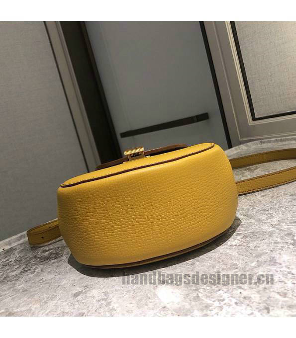 Bottega Veneta Yellow Original Real Leather Rounded Belt Bag-2