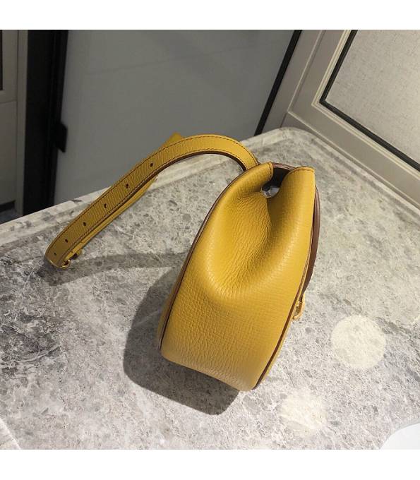 Bottega Veneta Yellow Original Real Leather Rounded Belt Bag-8