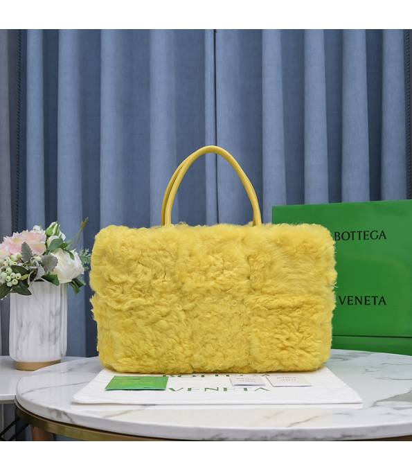 Bottega Veneta Yellow Original Shearling Leather Arco 35cm Tote Bag