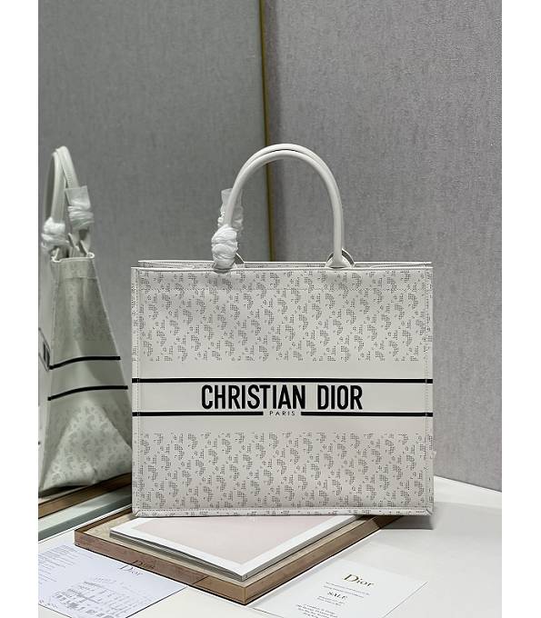 Christian Dior Bayadere Hole White Original Leather 41cm Book Tote Bag