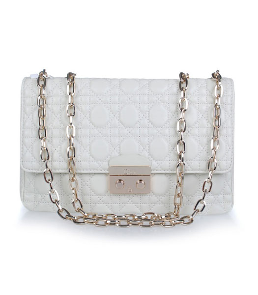 Christian Dior Chain Bag in Offwhite Leather