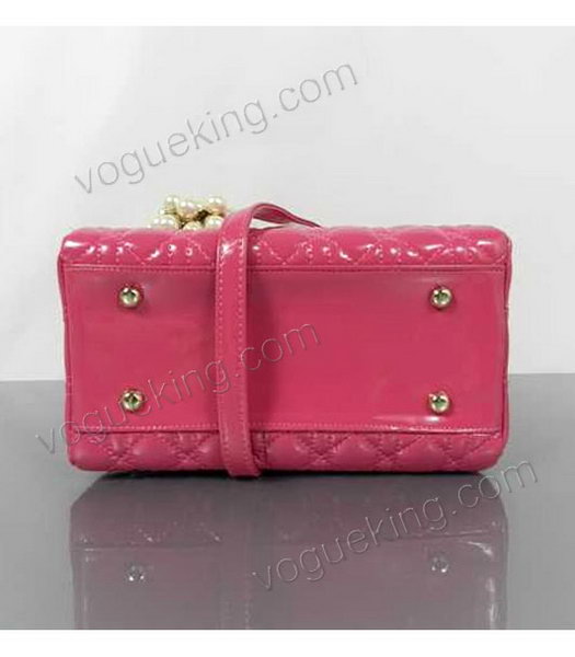 Christian Dior Small Fuchsia Patent Leather Tote With Golden Chain And Pearl-4