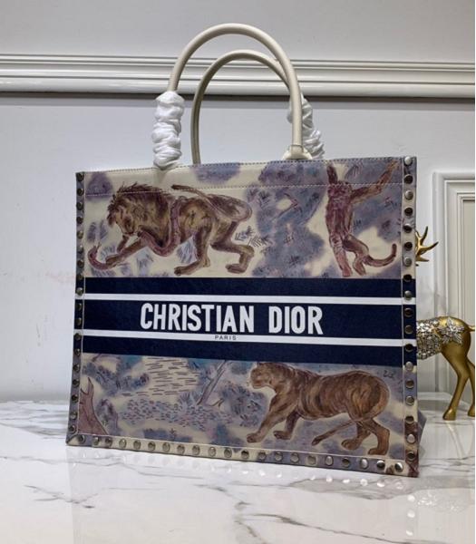 Christian Dior Tiger Original Leather 41cm Book Tote Bag White