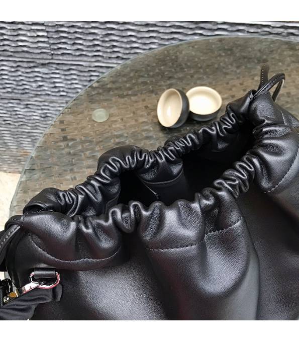 Fendi Black Original Lambskin Leather Pack Medium Pouch-8