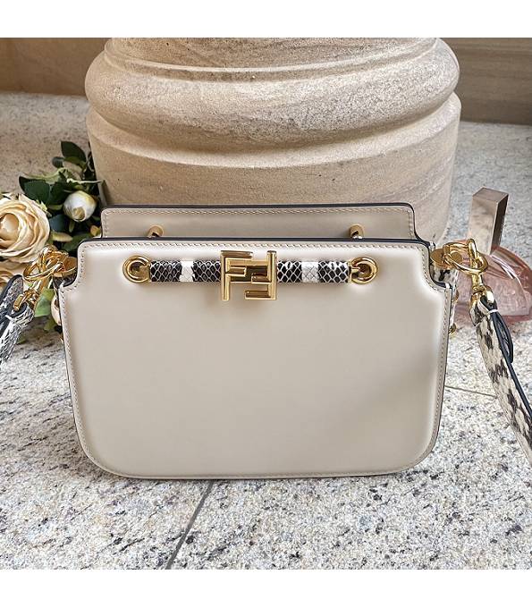 Fendi White Original Leather Touch Gusseted Bag