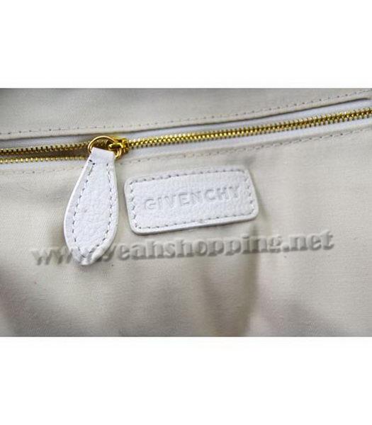 Givenchy Handbag in White Leather-6