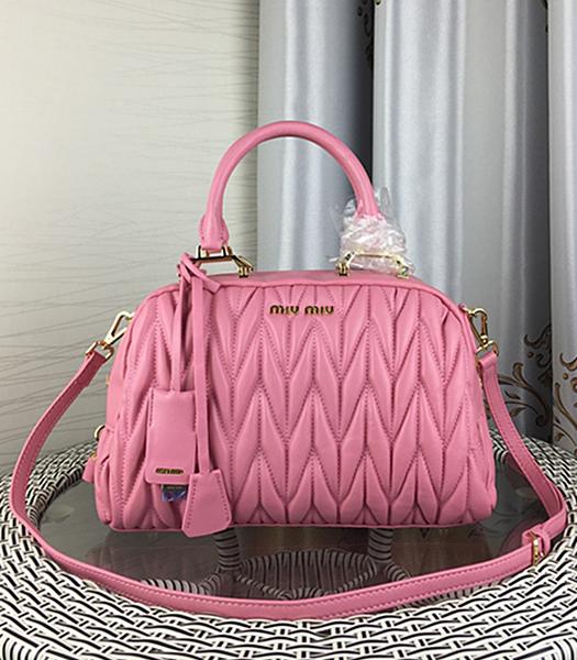 Miu Miu Matelasse Pink Leather Fashion Handle Bag 1015