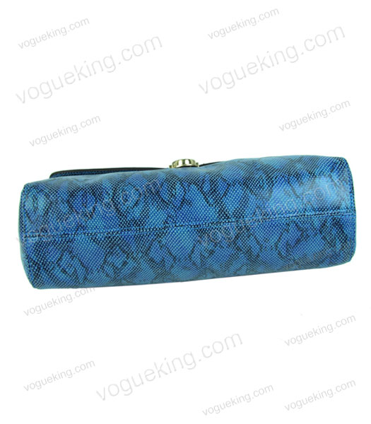 Prada Clutch in Blue Snake Veins Leather-4