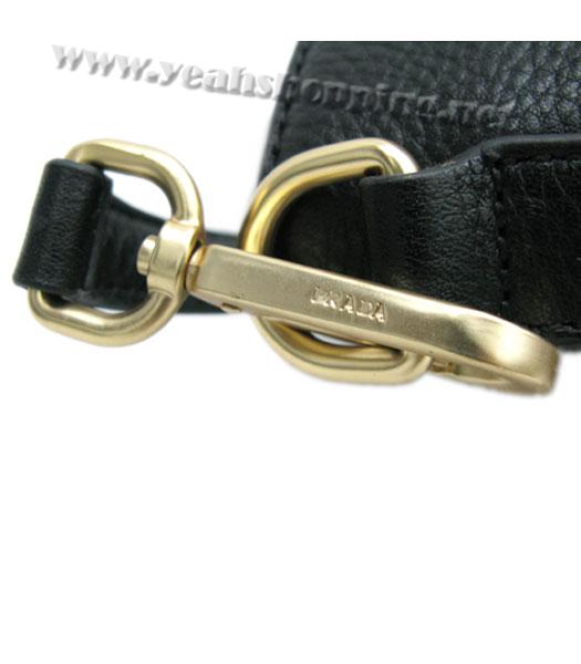 Prada Oil Leather Handbag Black-6