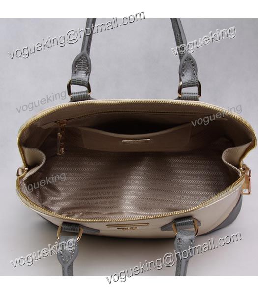 Prada Saffiano OffwhiteDark Grey Lizard Veins Leather Top Handle Bag-4