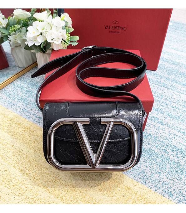 Valentino Garavani Maxi Black Original Oil Wax Leather Silver Metal 18cm Shoulder Bag