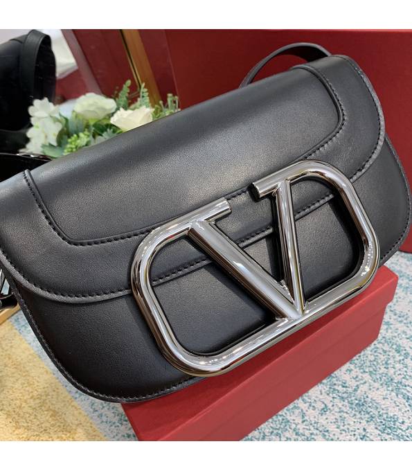 Valentino Garavani Maxi Black Original Plain Veins Leather Silver Metal 26cm Shoulder Bag-3