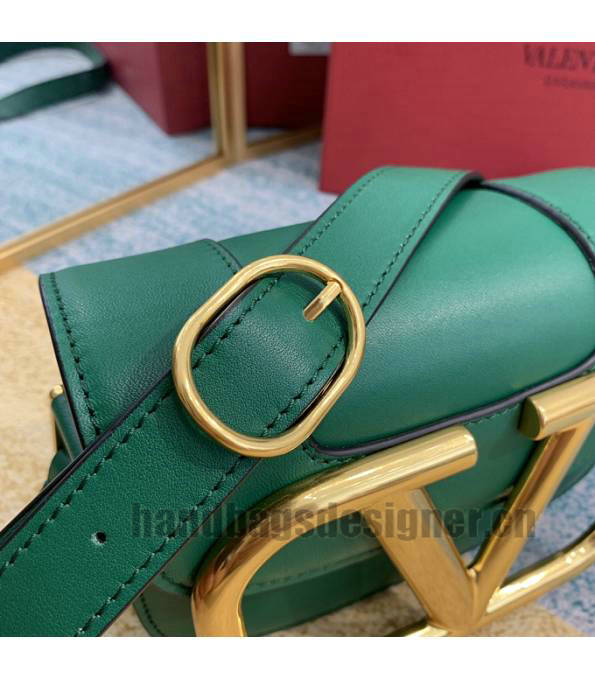 Valentino Garavani Maxi Green Original Plain Veins Leather Golden Metal 18cm Shoulder Bag-7
