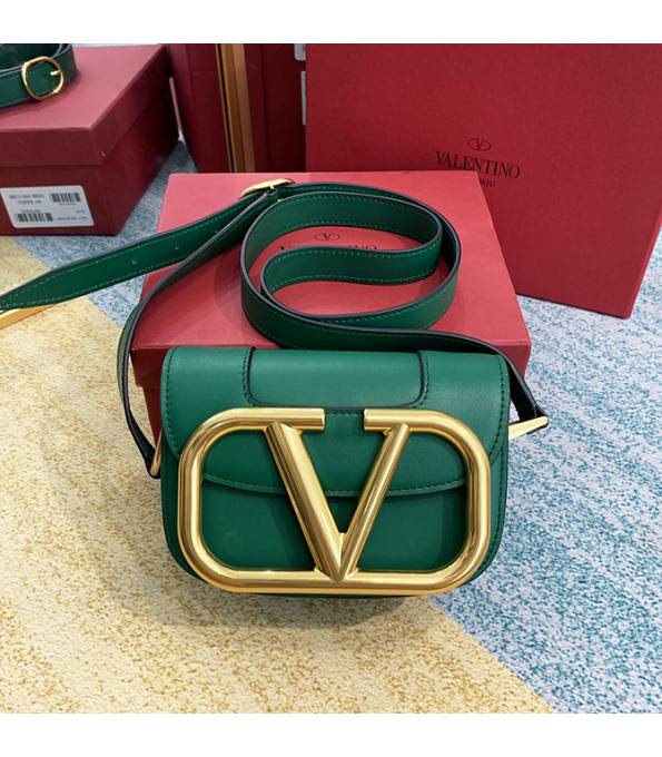 Valentino Garavani Maxi Green Original Plain Veins Leather Golden Metal 18cm Shoulder Bag