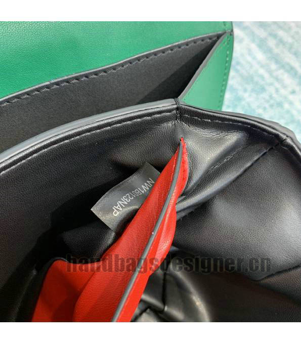 Valentino Garavani Maxi Green Original Plain Veins Leather Golden Metal 26cm Shoulder Bag-5