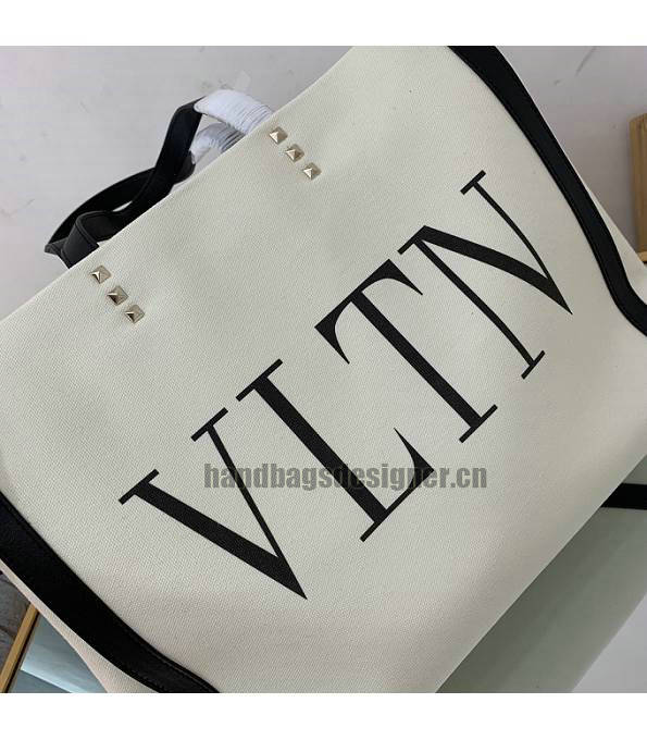 Valentino White Canvas With Black Original Calfskin Leather 37cm Shopping Tote Bag-4